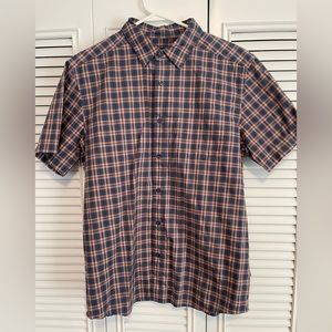 Patagonia Men’s Button up - Size M